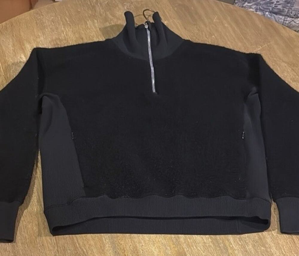 Lululemon Stand Out Sherpa 1/2 Zip Pullover Black Wool Blend Womens S M